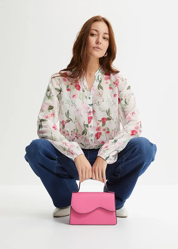 Chiffonbluse in weiß von vorne (im Anschnitt) - bonprix Chiffonbluse in weiß von vorne (im Anschnitt) - bonprix