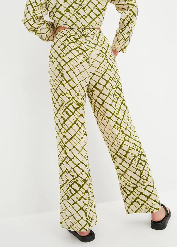Palazzo-Hose in grün von hinten - bonprix