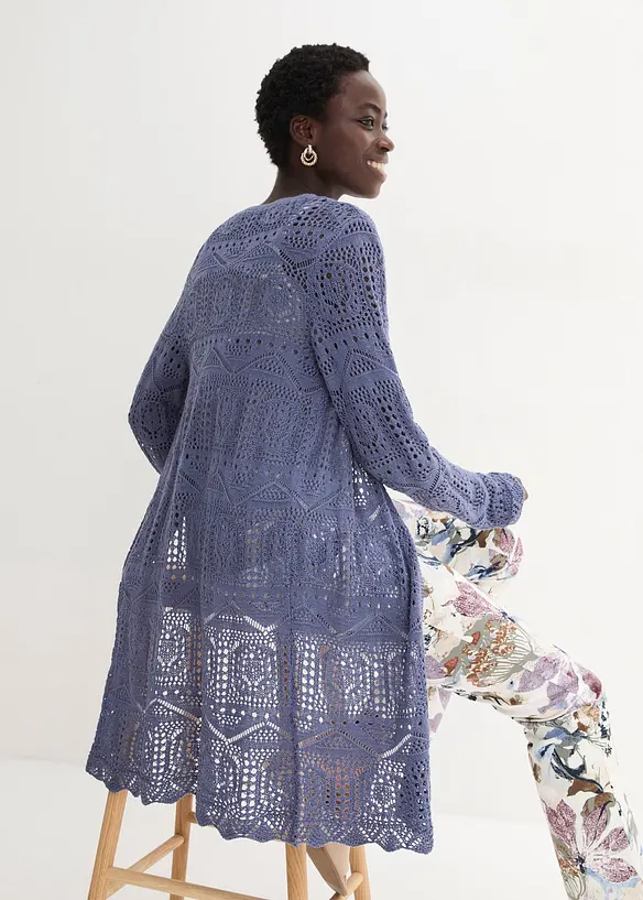 Ajour Longstrickjacke in blau von hinten (im Anschnitt) - bonprix