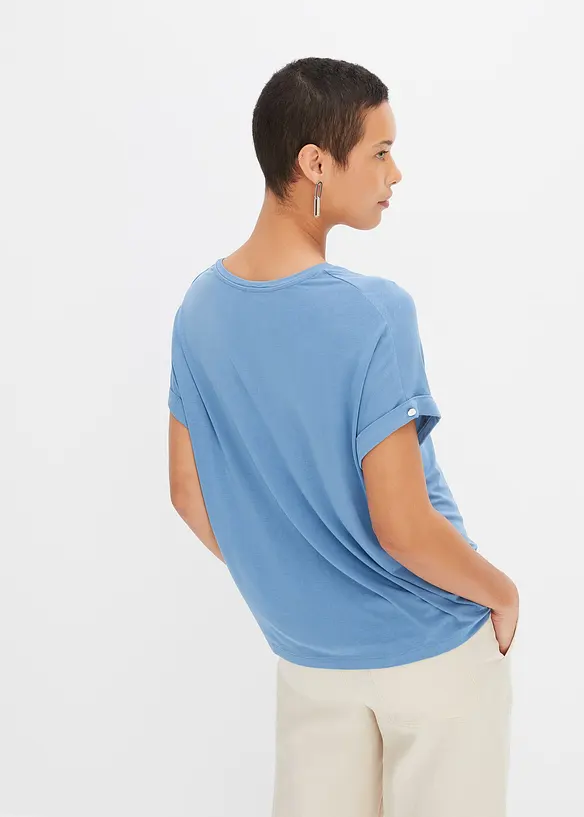Shirt aus fließendem Viskose-Mix in blau von hinten (im Anschnitt) - bonprix Shirt aus fließendem Viskose-Mix in blau von hinten (im Anschnitt) - bonprix