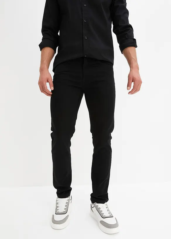 Slim-Fit-Jeans, Straight in schwarz von vorne - bonprix Slim-Fit-Jeans, Straight in schwarz von vorne - bonprix