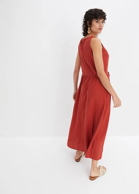 Maxikleid aus leichtem Leinen-Viskose-Mix in rot von hinten (Totalaufnahme) - bonprix