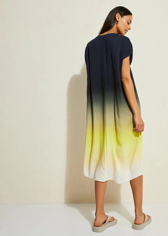 Kaftan-Kleid aus Viskose in schwarz von hinten (Totalaufnahme) - bonprix