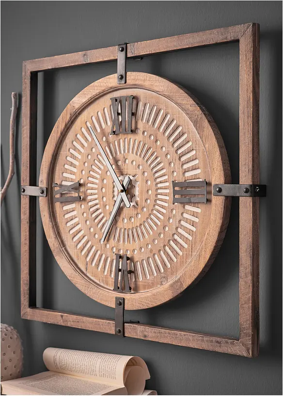 Wanduhr in braun (Ambiente) - bonprix