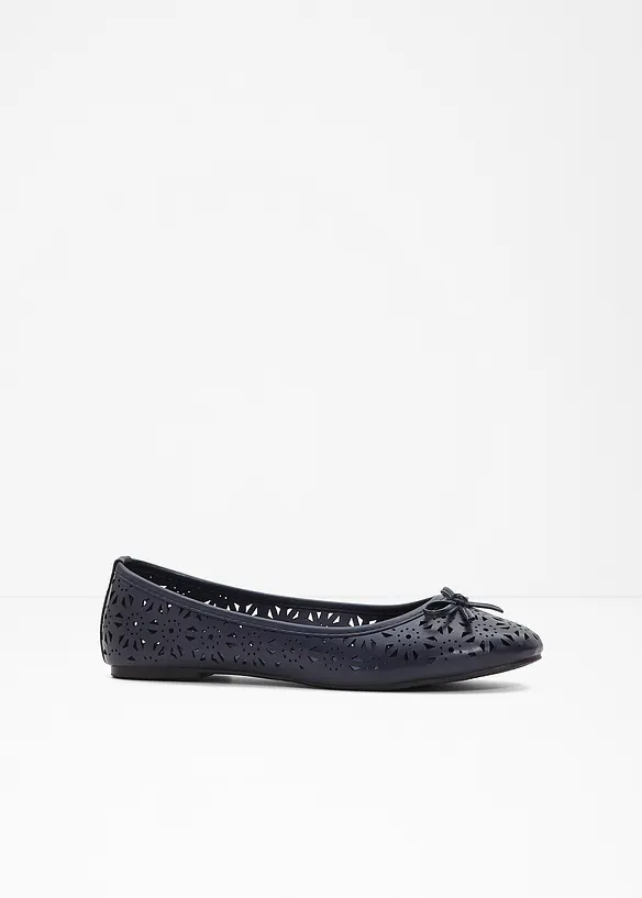 Ballerinas in bequemer Weite in blau von vorne - bonprix