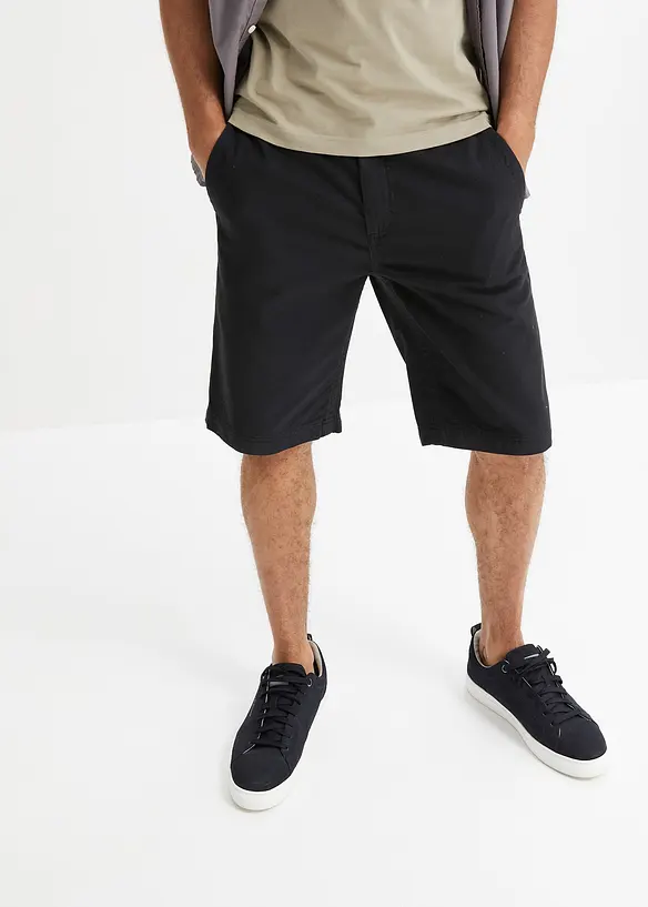Chino-Bermuda aus Baumwolle in Regular-Fit in schwarz von vorne - bonprix