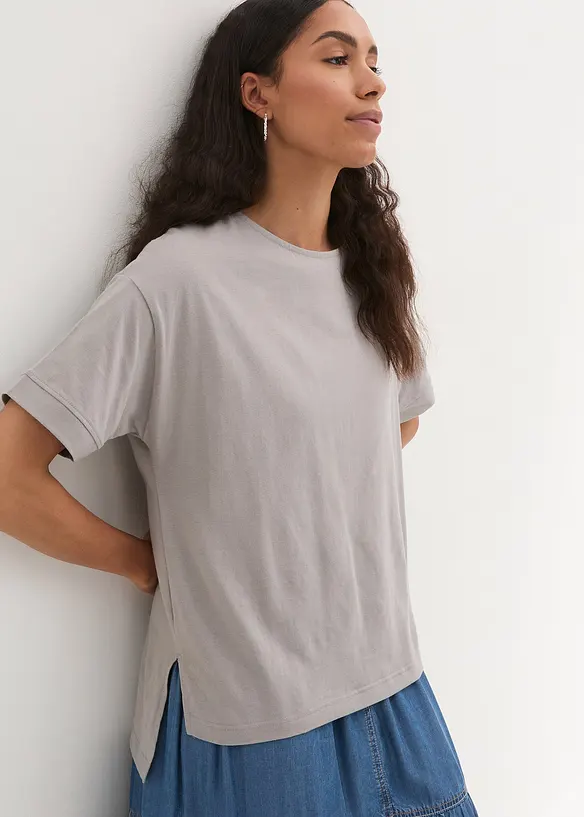 Oversize T-Shirt aus reiner Baumwolle in grau von vorne (im Anschnitt) - bonprix