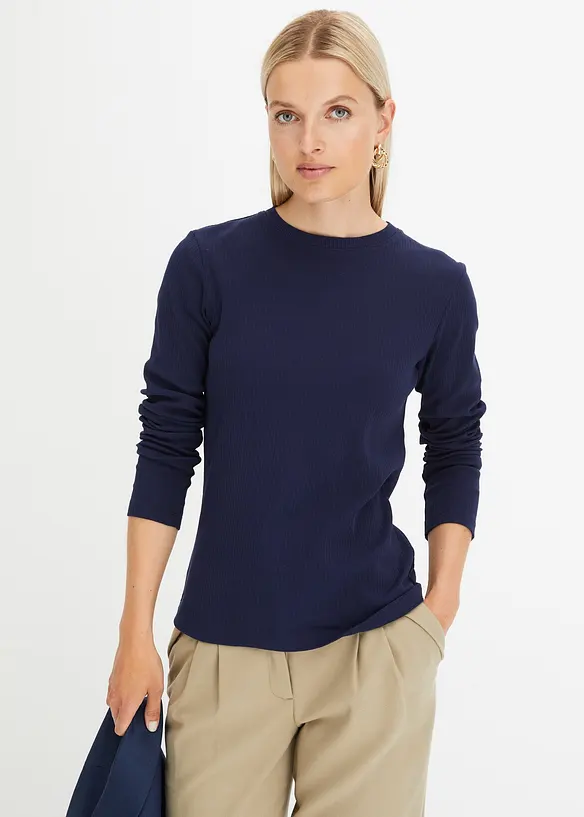 Geripptes Langarmshirt aus reiner Baumwolle in blau von vorne (im Anschnitt) - bonprix Geripptes Langarmshirt aus reiner Baumwolle in blau von vorne (im Anschnitt) - bonprix