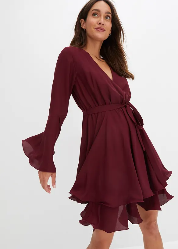 Tunika-Kleid mit V-Ausschnitt in rot von vorne (Totalaufnahme) - bonprix