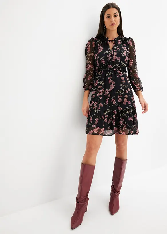 Chiffonkleid in schwarz von vorne (Totalaufnahme) - bonprix Chiffonkleid in schwarz von vorne (Totalaufnahme) - bonprix
