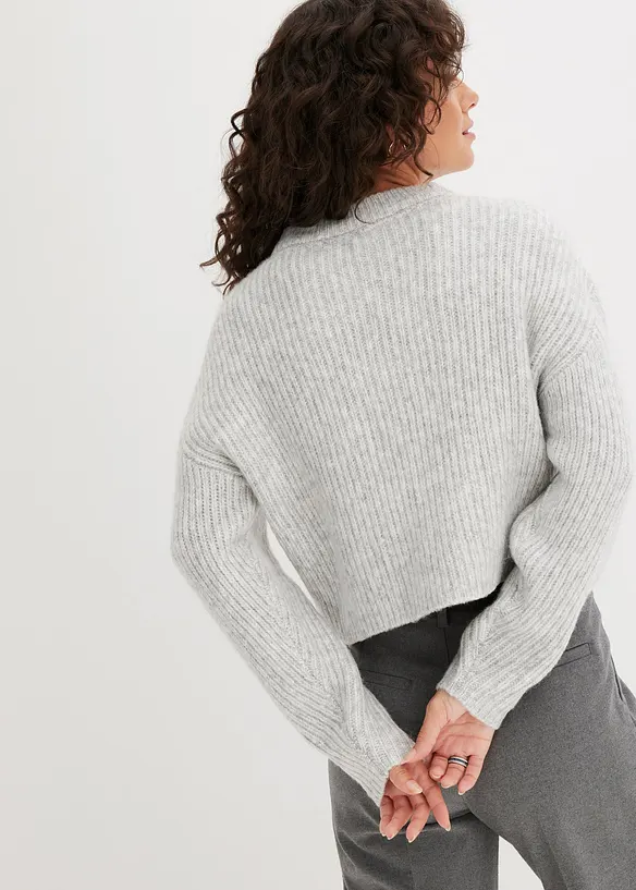 Grobstrick-Pullover aus weichem Woll-Mix in grau von hinten (im Anschnitt) - bonprix Grobstrick-Pullover aus weichem Woll-Mix in grau von hinten (im Anschnitt) - bonprix