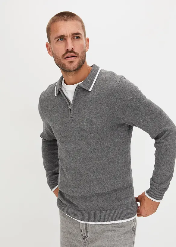 Pullover in Regular Fit in grau von vorne (im Anschnitt) - bonprix