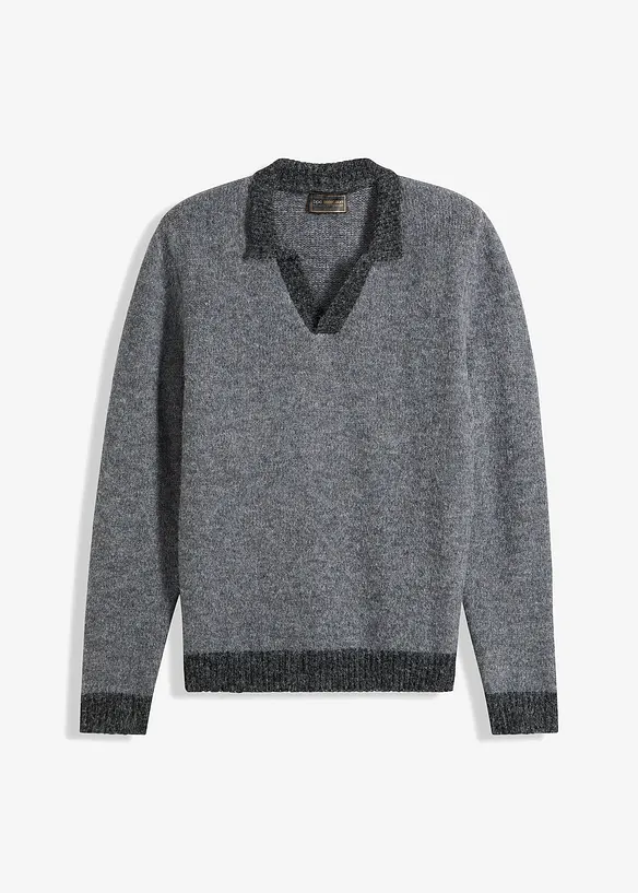 Grobstrick-Pullover mit V-Kragen in grau von vorne - bonprix