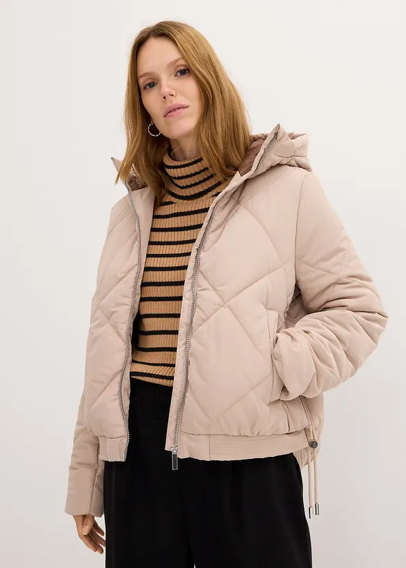 Kurze Steppjacke mit Futter in Kontrastfarbe in beige von vorne (im Anschnitt) - bonprix