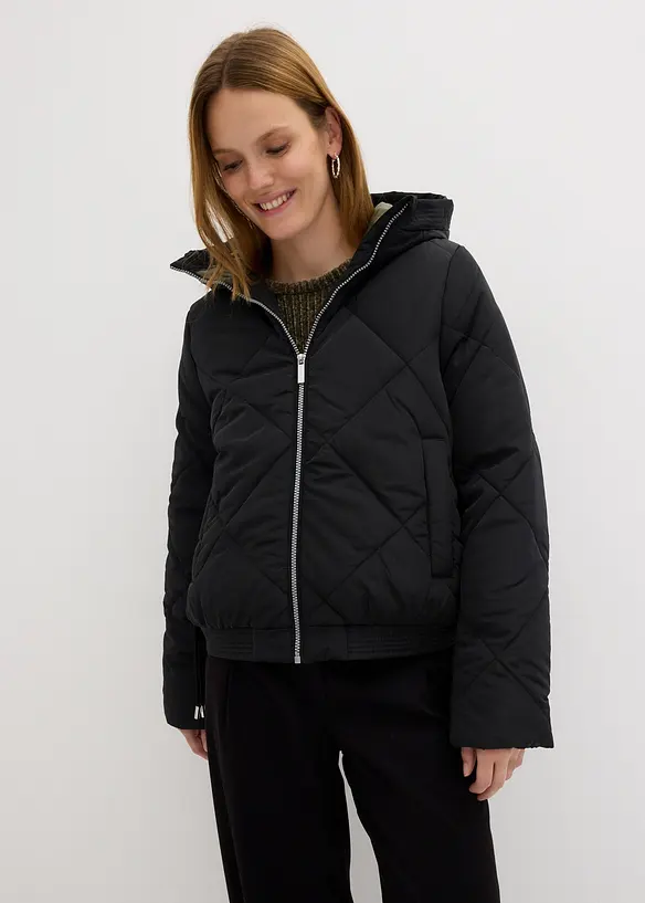 Kurze Steppjacke mit Futter in Kontrastfarbe in schwarz von vorne (im Anschnitt) - bonprix