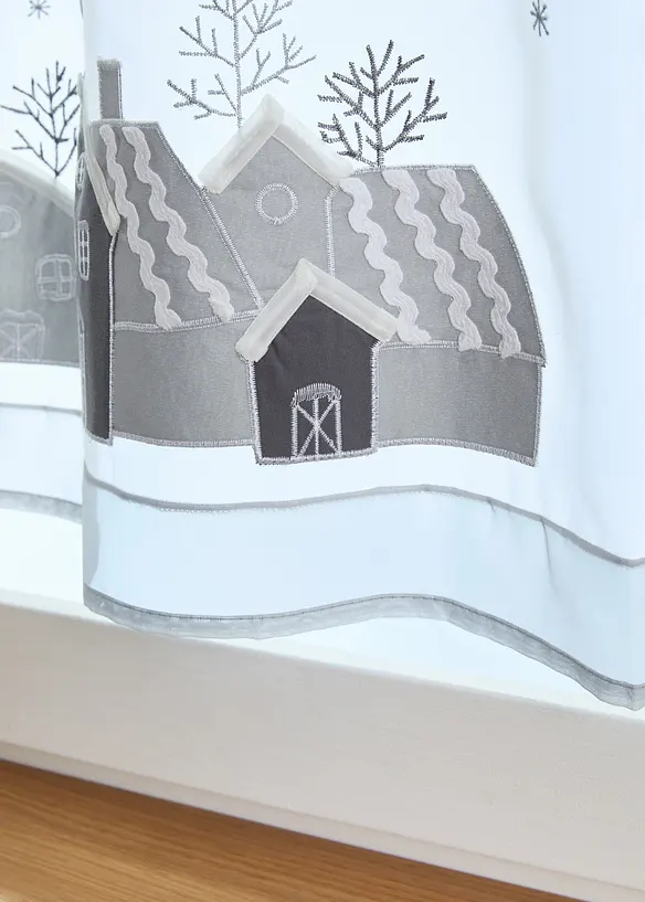 Scheibengardine mit Häuser Stickerei in weiß Detailaufnahme vom Material - bonprix