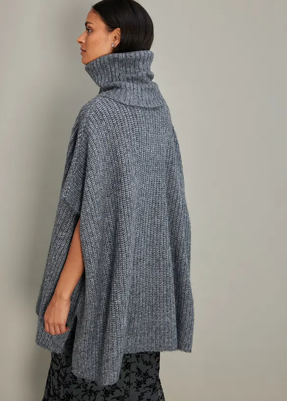 Poncho-Pullover aus weichem Woll-Mix in grau von hinten (im Anschnitt) - bonprix Poncho-Pullover aus weichem Woll-Mix in grau von hinten (im Anschnitt) - bonprix