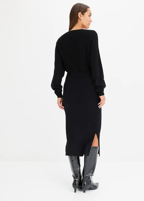 Strickkleid aus fließendem Viskose-Mix in schwarz von hinten (Totalaufnahme) - bonprix Strickkleid aus fließendem Viskose-Mix in schwarz von hinten (Totalaufnahme) - bonprix