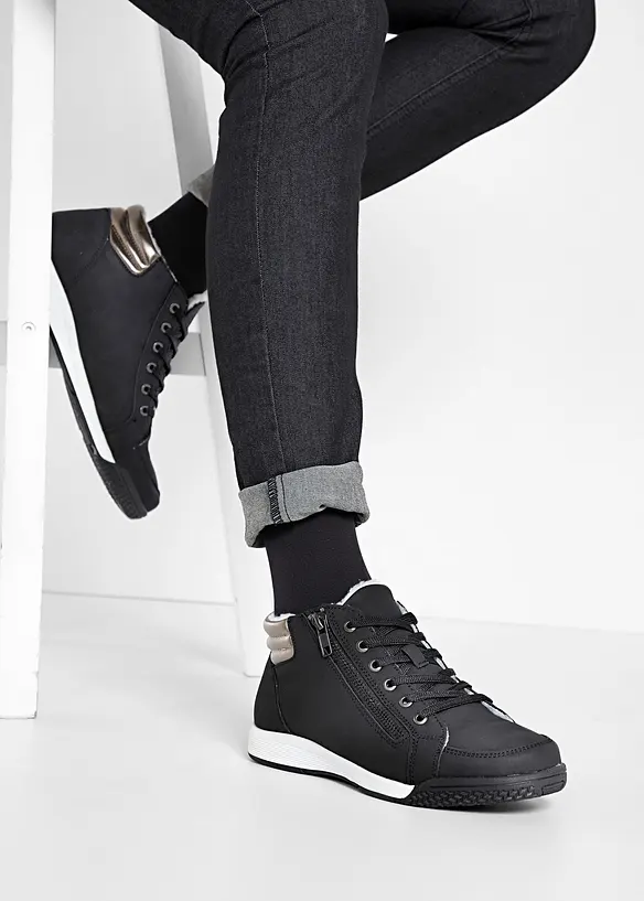Gefütterter High-Top-Sneaker mit Reißverschluss in schwarz - bonprix Gefütterter High-Top-Sneaker mit Reißverschluss in schwarz - bonprix