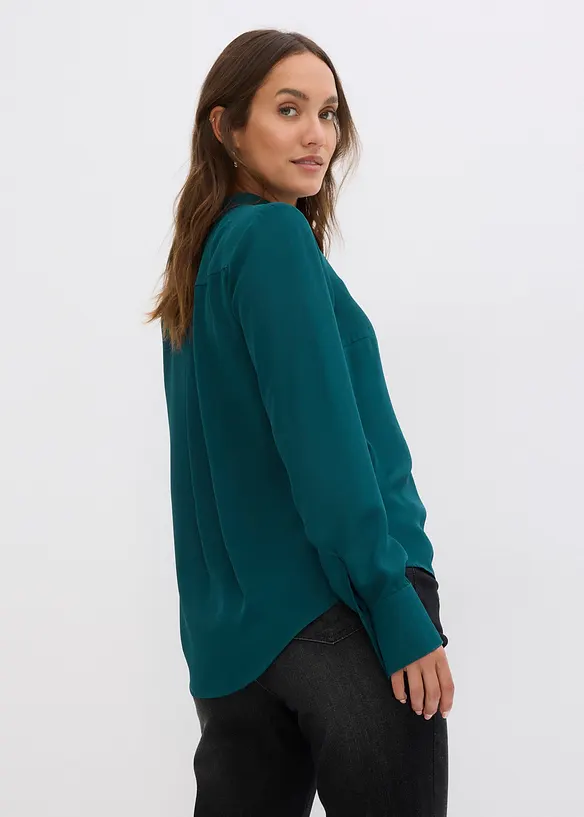 Chiffonbluse in A-Linie in grün von hinten (im Anschnitt) - bonprix