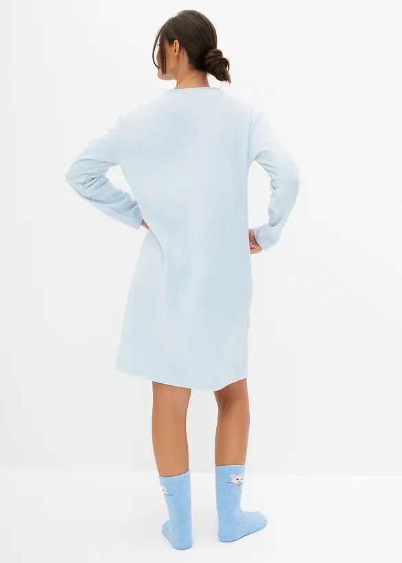Loungewear Fleece Nachthemd mit Applikation in blau von hinten (Totalaufnahme) - bonprix