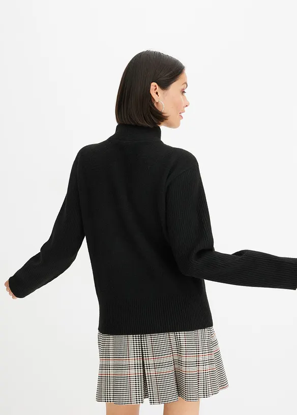 Pullover mit überkreuztem Kragen in schwarz von hinten (im Anschnitt) - bonprix Pullover mit überkreuztem Kragen in schwarz von hinten (im Anschnitt) - bonprix