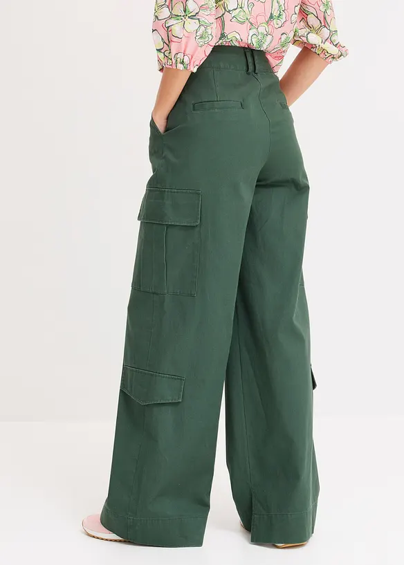Cargohose aus reiner Baumwolle in grün von hinten - bonprix