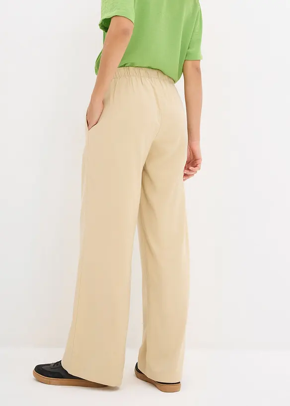 Marlenehose aus fließender Viskose in beige von hinten - bonprix Marlenehose aus fließender Viskose in beige von hinten - bonprix