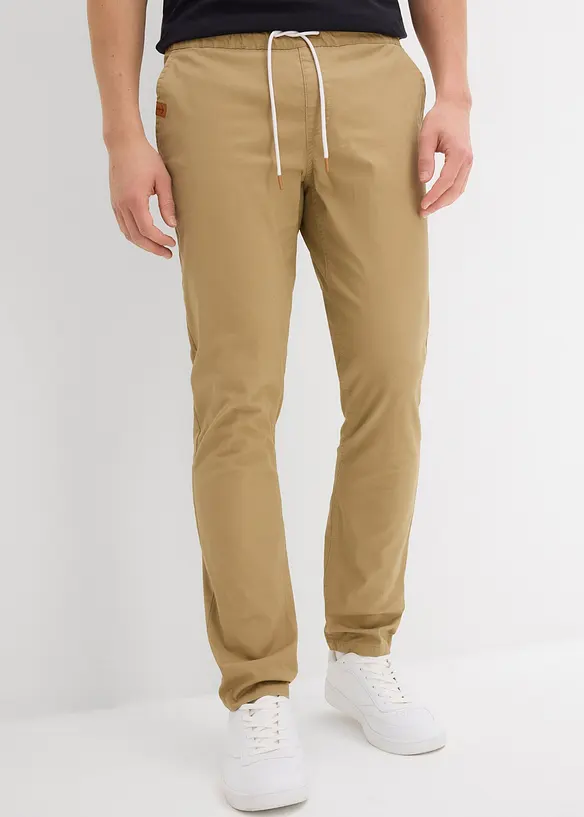 Regular Fit Schlupfhose, Straight in braun von vorne - bonprix
