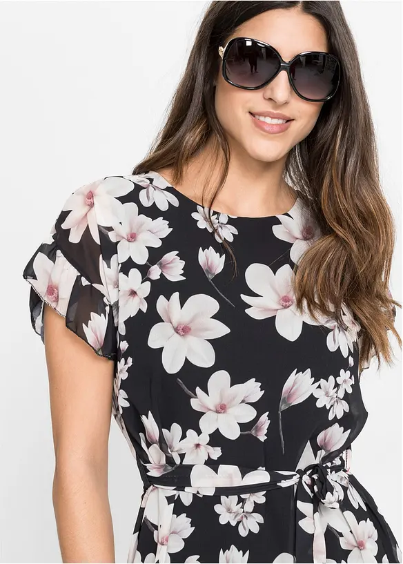 Sonnenbrille mit dekorativen Elementen in schwarz von vorne (im Anschnitt) - bonprix