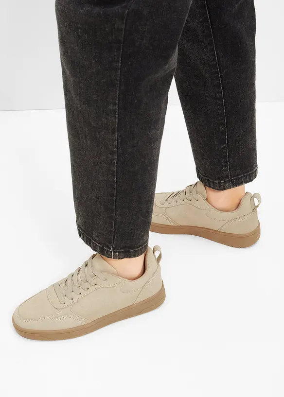 Sneaker aus Veloursleder in beige - bonprix