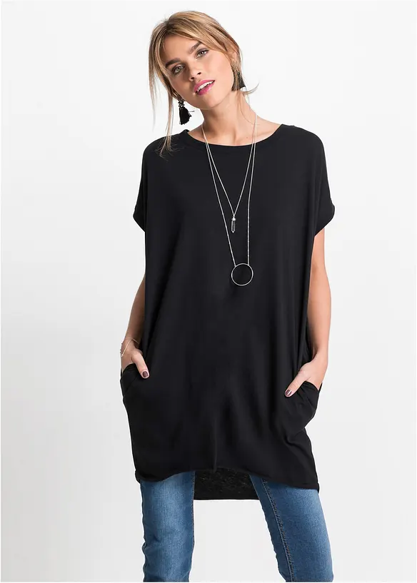 Longshirt aus reiner Baumwolle in schwarz von vorne (im Anschnitt) - bonprix