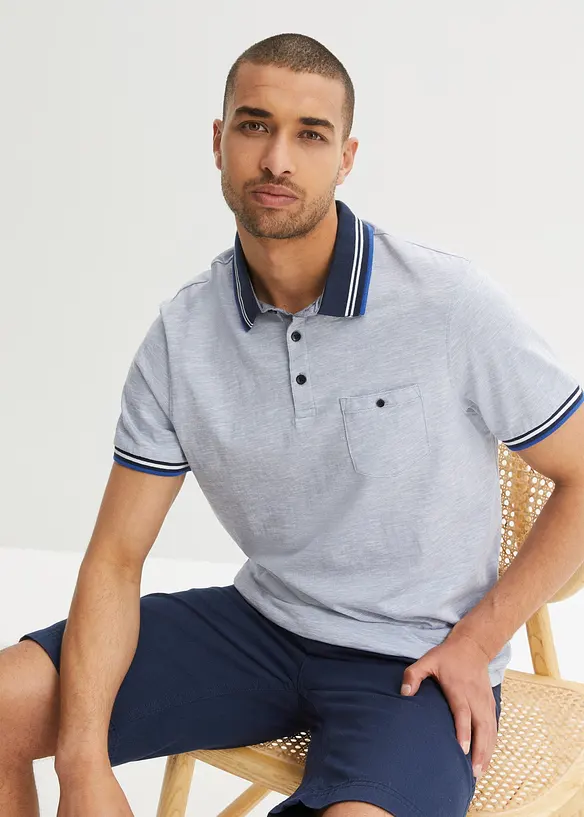 Poloshirt aus reiner Bio-Baumwolle in blau von vorne (im Anschnitt) - bonprix