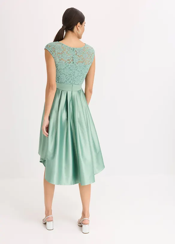 Vokuhila-Kleid aus glänzendem Satin mit Spitze in grün von hinten (Totalaufnahme) - bonprix