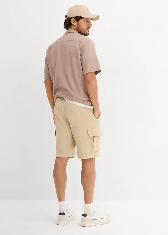 Regular-Fit Cargobermuda aus luftigem Musselin in beige von hinten - bonprix