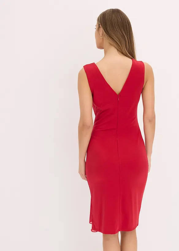Jerseykleid mit Strassstein-Applikation in rot von hinten (Totalaufnahme) - bonprix