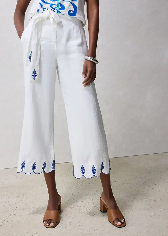 Leinen-Culotte mit Gürtel in weiß von vorne - bonprix
