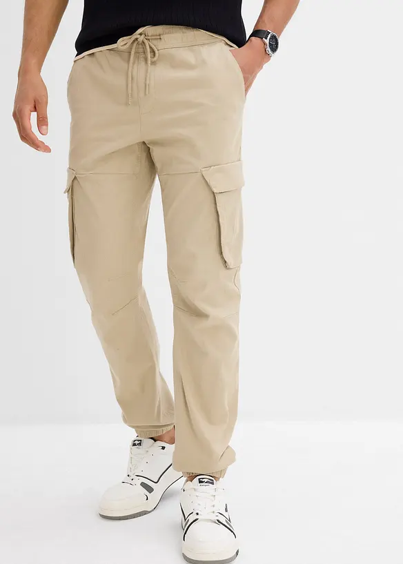 Regular-Fit Schlupf-Cargohose, Straight in beige von vorne - bonprix