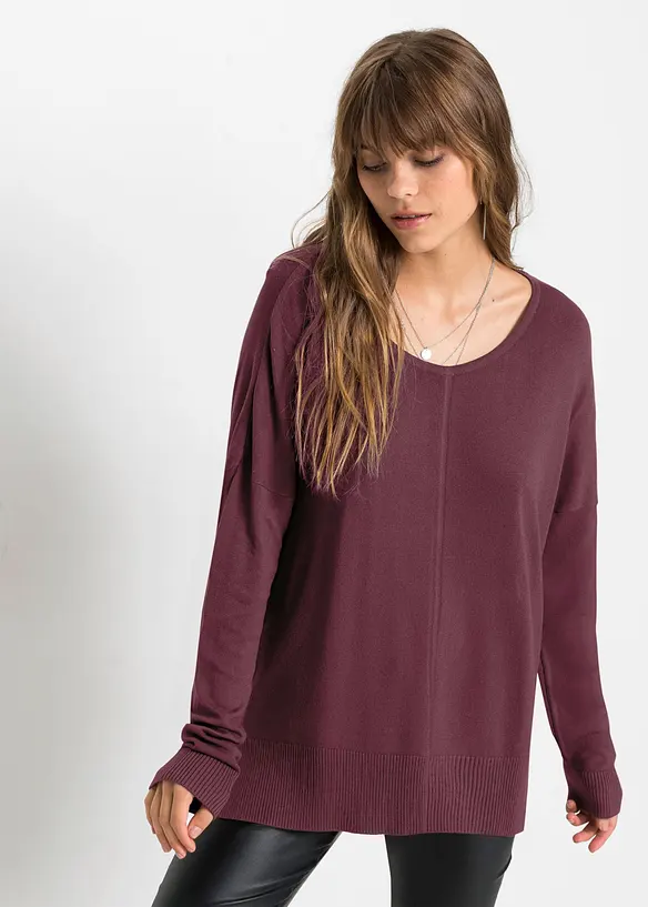 Oversize-Strickpullover in rot von vorne (im Anschnitt) - bonprix