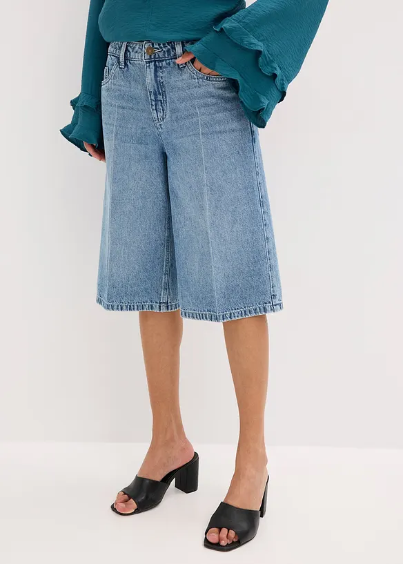 Jeans-Bermuda Mid Waist in blau von vorne - bonprix