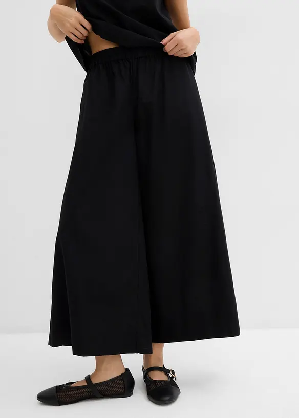 Weite Culotte aus reiner Baumwolle in schwarz von vorne - bonprix