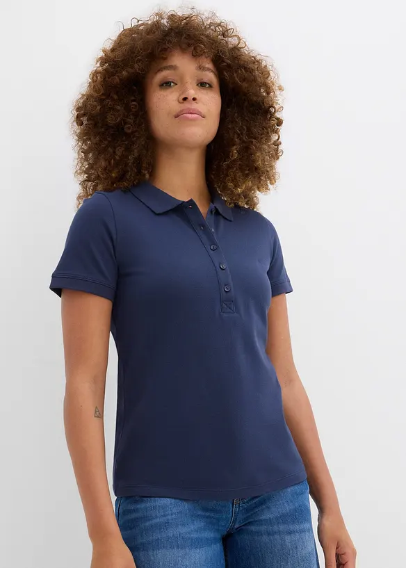 Piqué-Poloshirt aus reiner Bio-Baumwolle in blau von vorne (im Anschnitt) - bonprix