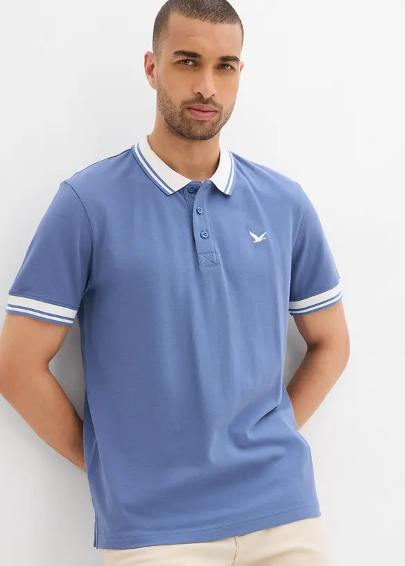 Poloshirt aus robustem Piqué in blau von vorne (im Anschnitt) - bonprix