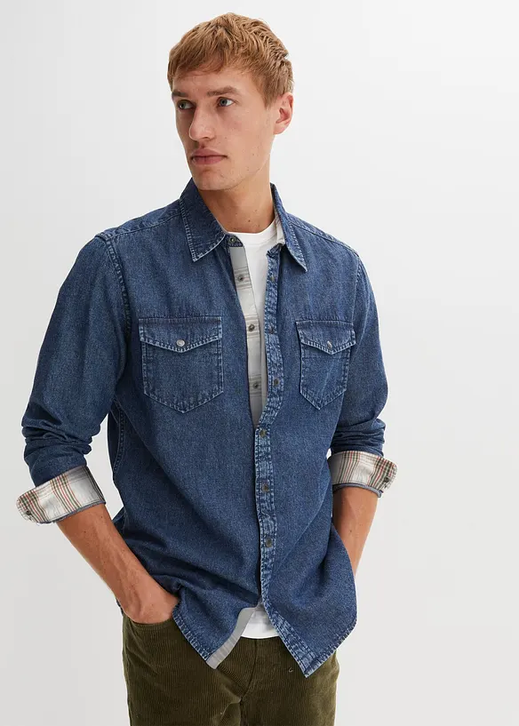 Jeanshemd aus reiner Baumwolle in blau von vorne (im Anschnitt) - bonprix