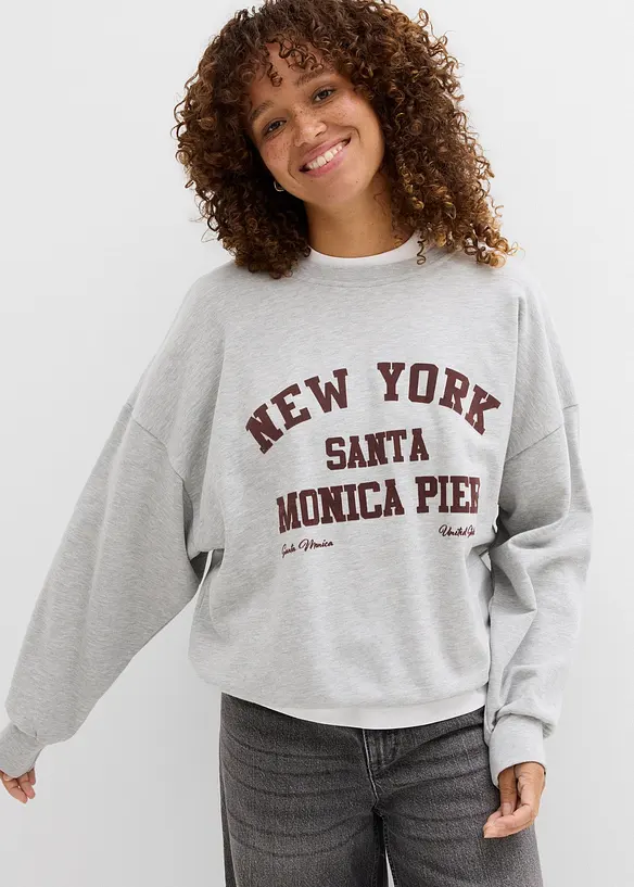 Oversize-Sweatshirt in grau von vorne (im Anschnitt) - bonprix