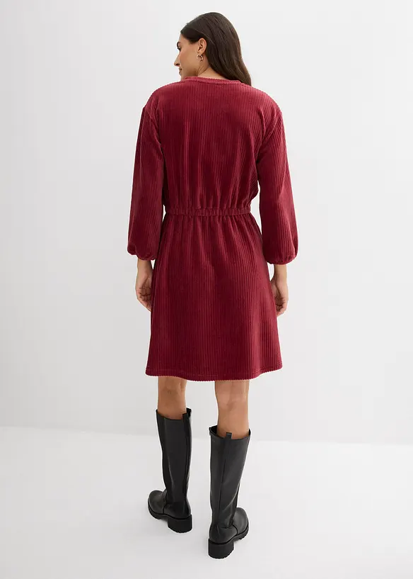 Kleid aus Jersey-Cord in rot von hinten (Totalaufnahme) - bonprix Kleid aus Jersey-Cord in rot von hinten (Totalaufnahme) - bonprix
