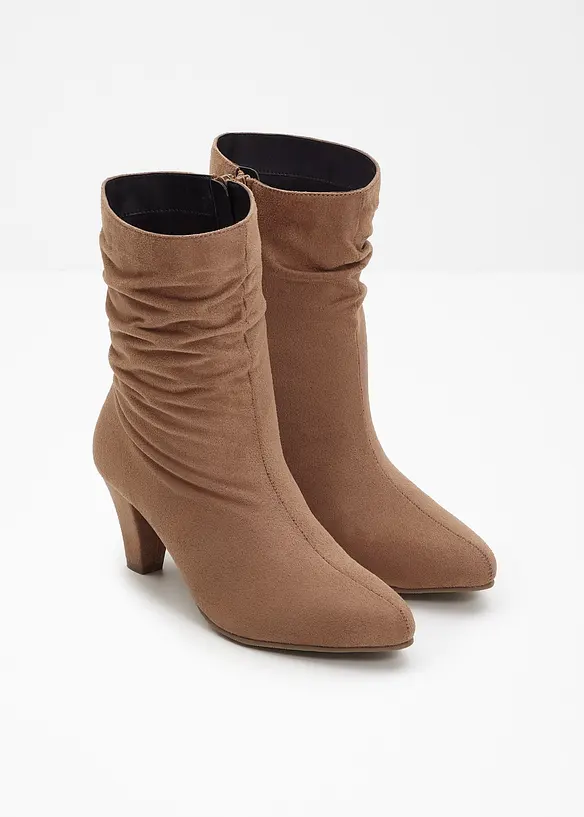 Stiefeletten mit Raffung in braun - bonprix