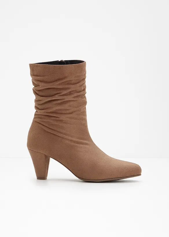 Stiefeletten mit Raffung in braun - bonprix