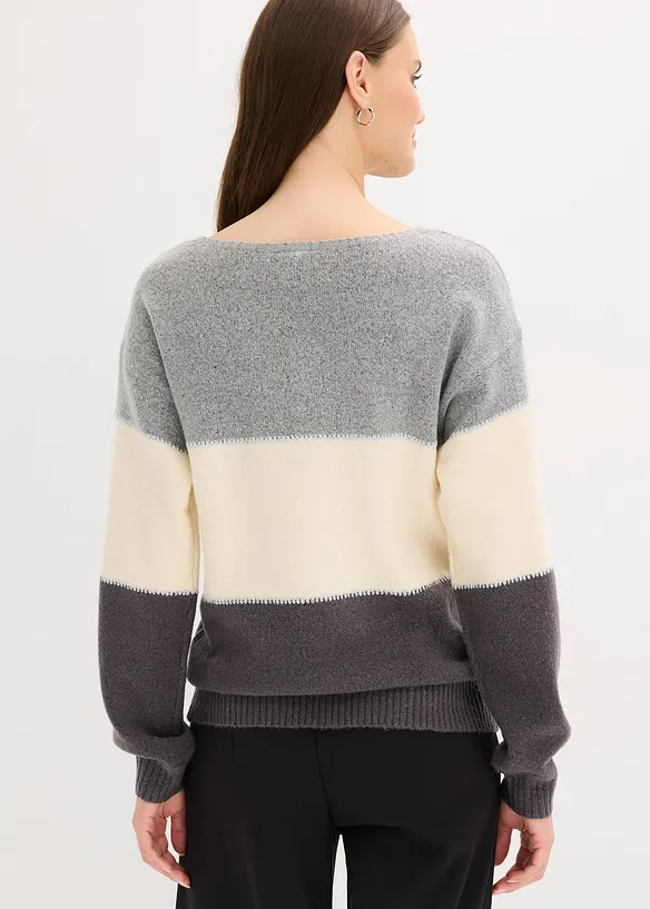 Oversize-Pullover mit U-Boot-Ausschnitt in grau von hinten (im Anschnitt) - bonprix