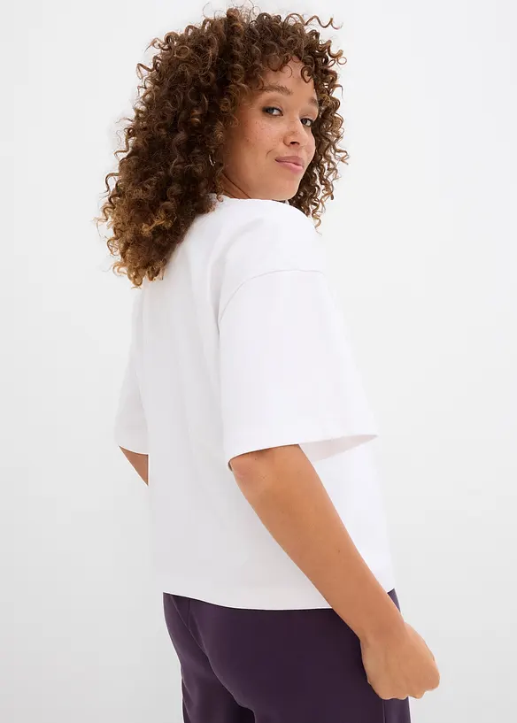 Kurzes Oversize-Shirt aus reiner schwerer Bio-Baumwolle in weiß von hinten (im Anschnitt) - bonprix